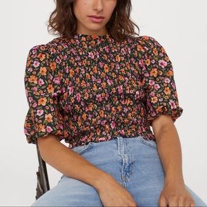 H&M puff sleeve smocked crop top